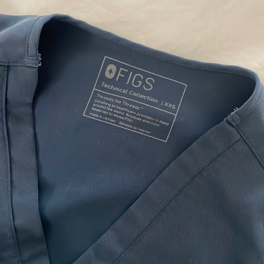 FIGS Dark Harbor Scrub Top & Bottom